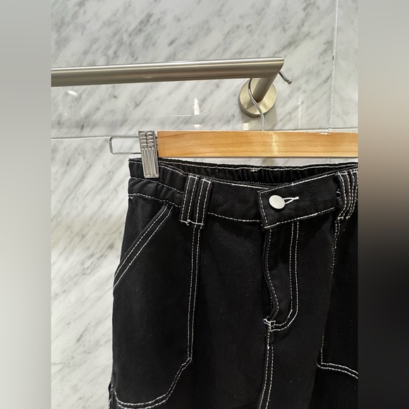 Wide Leg Jeans - Picture 2 of 4